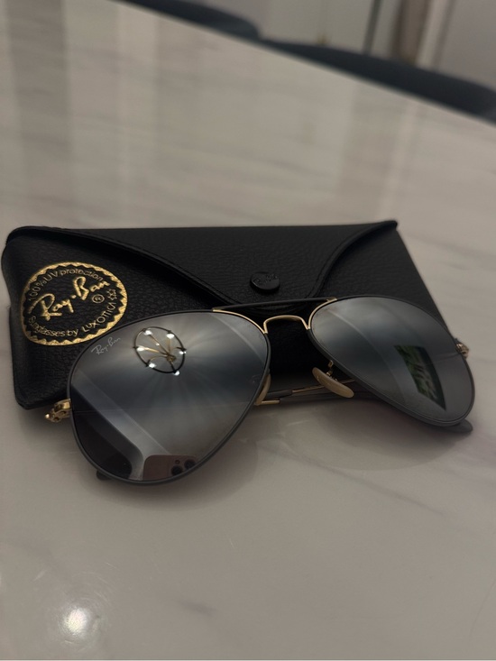 Ray ban Accessories - Ray-Ban Aviator Sunglasses - Gold Frame with Silver Lenses